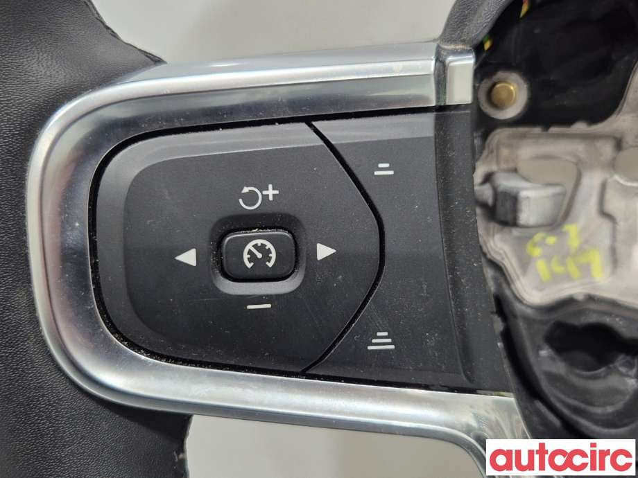 Ratt til Volvo C40 Recharge 2021-2024  (VOLVO|31690983|)