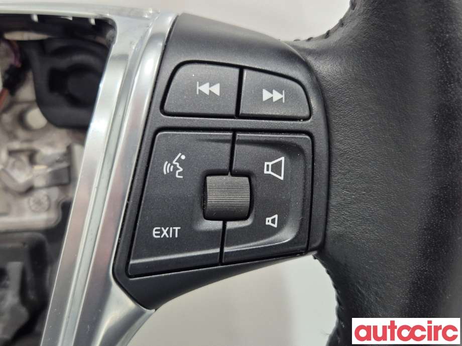 Ratt til Volvo V40 2012-2019  (VOLVO|31390323|)