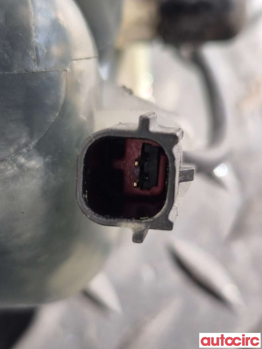 Ekspansjonstank til Volvo V60 2010-2013 (Type I, Fase 1)  (VOLVO|31200320||6G91-8K218-CD)