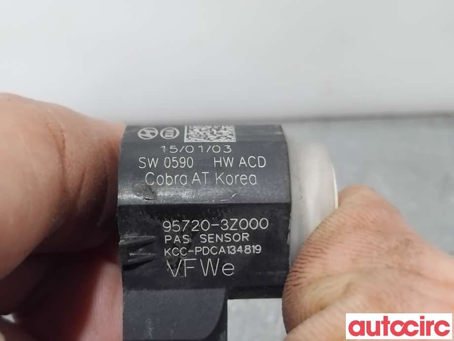 Parkeringssensor foran til Hyundai i40 2012-2017 (HYUNDAI|957203Z000NCW||95720-3Z000)