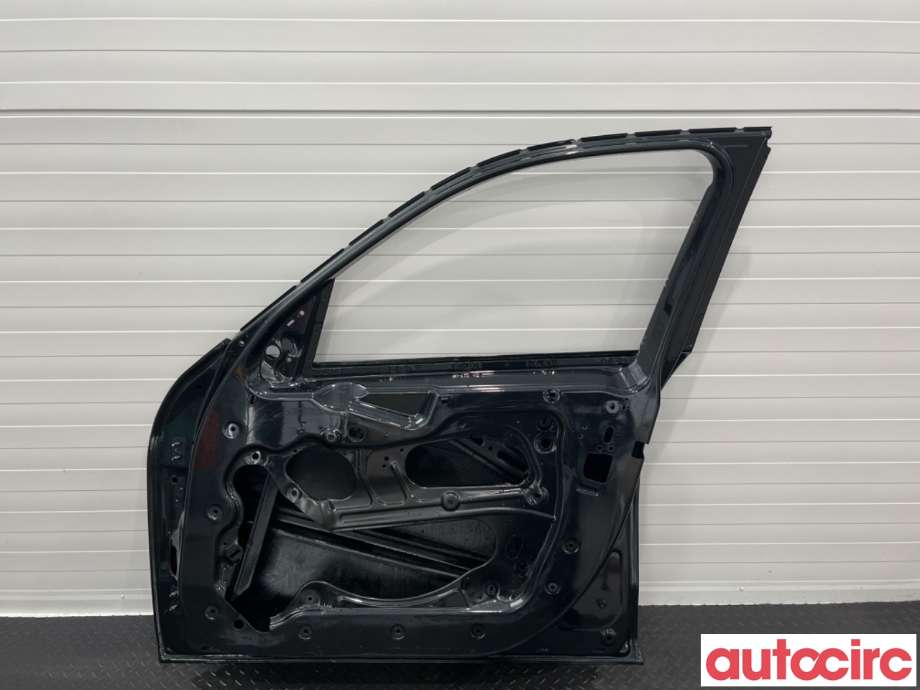 Dør høyre foran til BMW X1 2009-2015 (E84) (E84) (BMW|41517339358|)