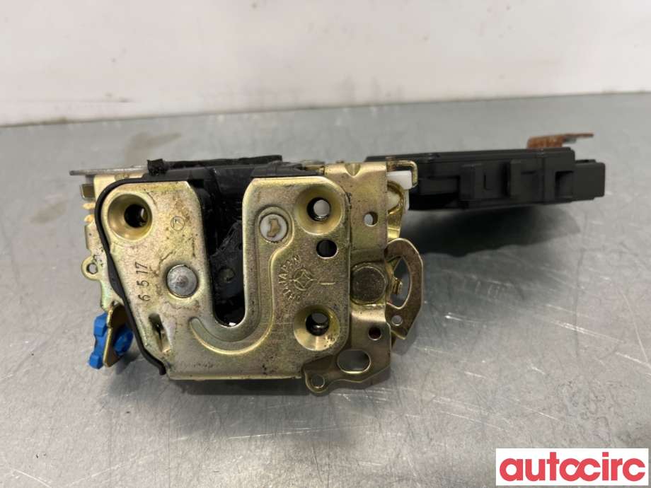 Låsekasse venstre foran til Subaru Forester 2005-2008 (Type II, Fase 2)  (SUBARU|61032SA070|)