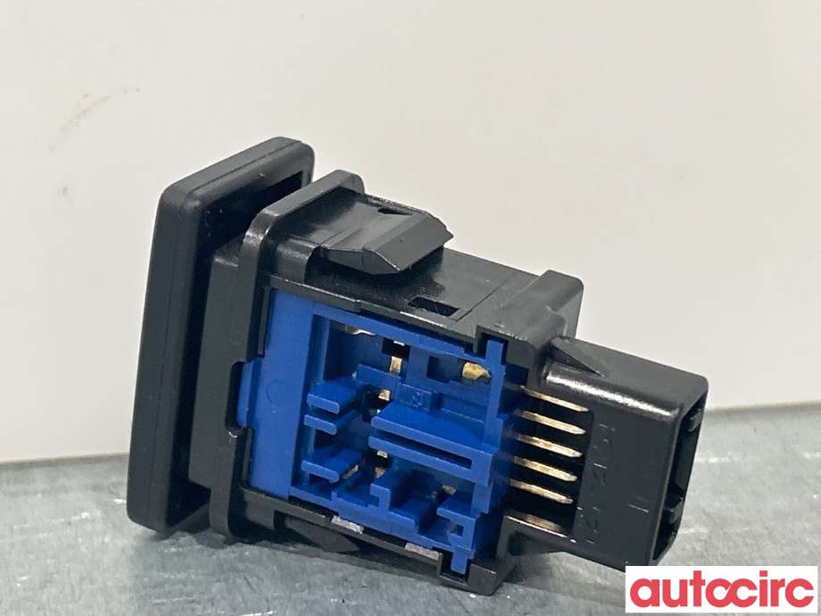 Bryter diverse til Toyota RAV4 2013-2015 (Type IV, Fase 1)  (TOYOTA|8729071010)