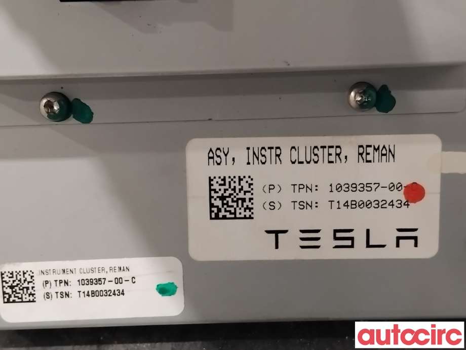 Instrumentpanel til Tesla Model S 2013-2016 (Fase 1)  (TESLA|1039357-00-H||1039357-00-C)