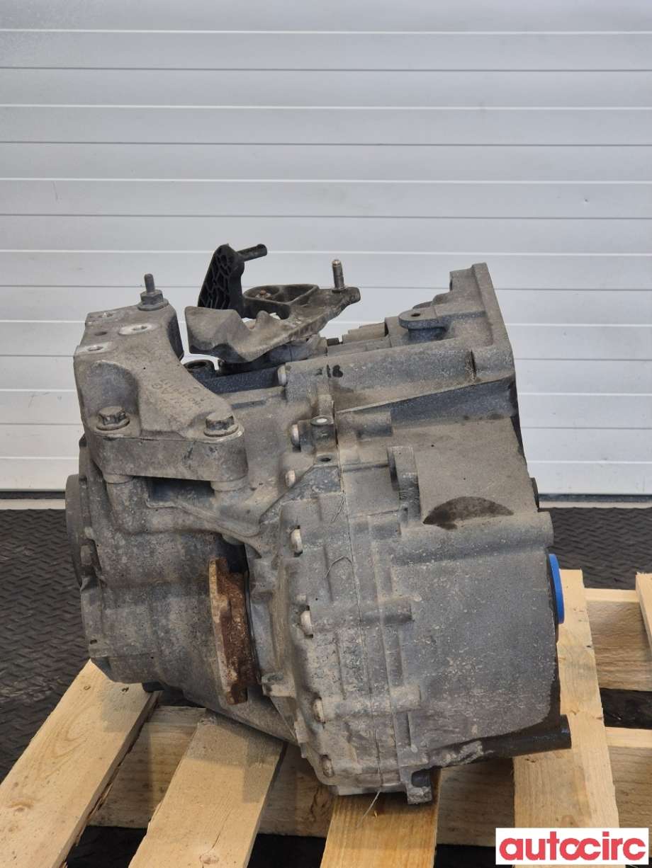 Girkasse manuell 6-trinn til VW Passat 2011-2015 (B7) (B7) (VOLKSWAGEN|02Q300013P|NFV)