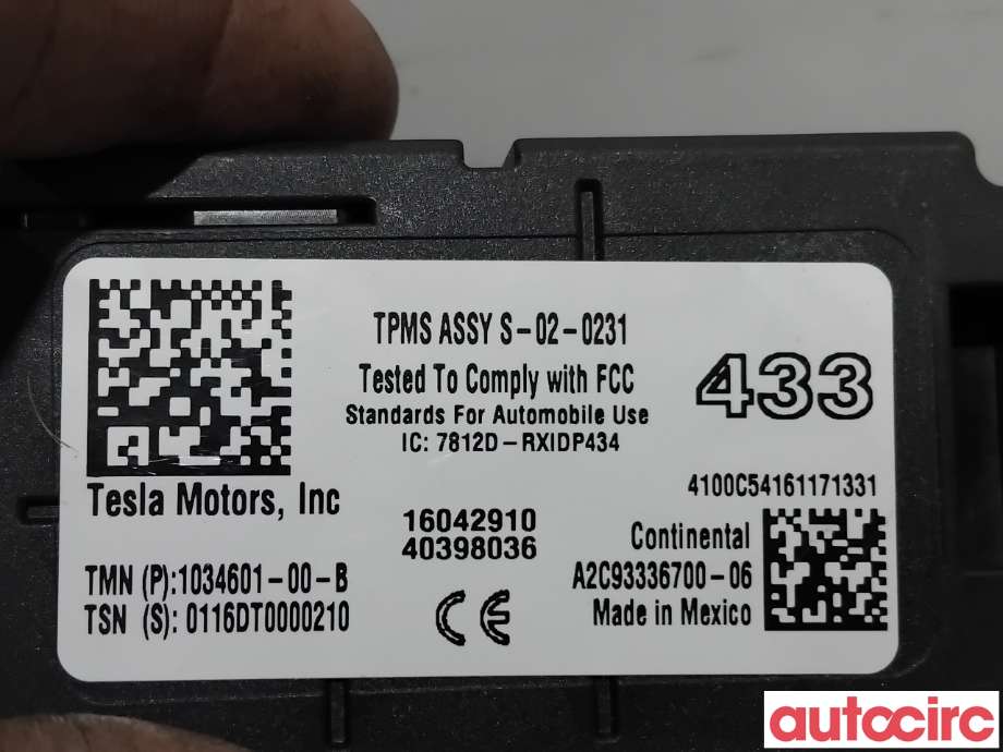 Styreenhet diverse til Tesla Model S 2013-2016 (Fase 1)  (TESLA|1034601-00-D||1034601-00-B)