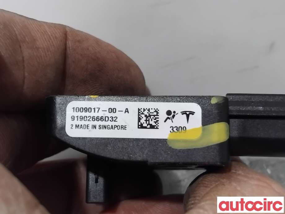 Airbag sensor venstre til Tesla Model S 2013-2016 (Fase 1)  (TESLA|1009017-00-A|)