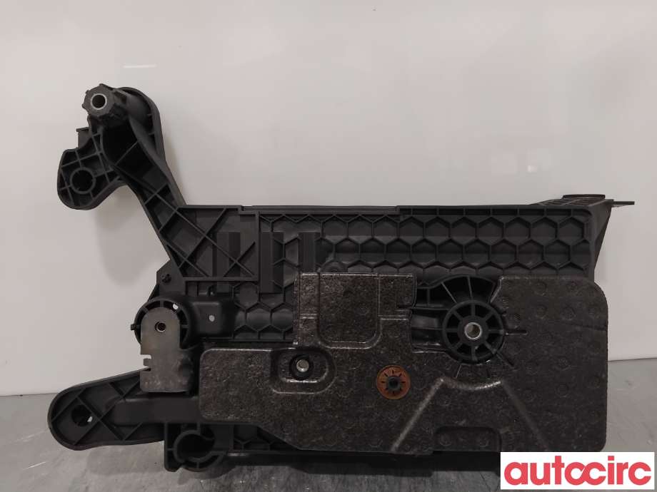 Batterikasse/feste til VW Golf VII 2012-2017 (Fase 1)  (VOLKSWAGEN|5Q0915331J||5Q0915331K)