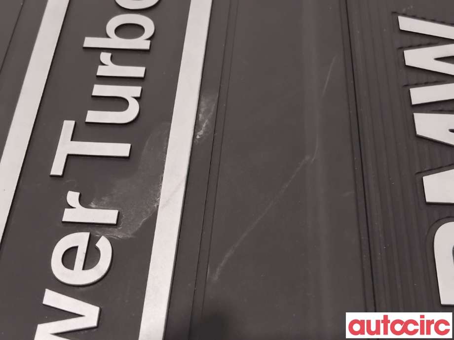 Motordeksel over motor til BMW 3-Serie 2012-2018 (F30/F31/F34) (F30/F31/F34) (BMW|11147810802||7810802)