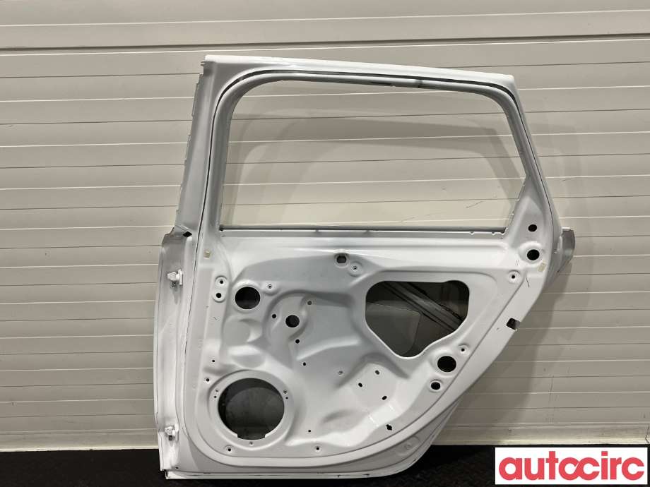 Dør høyre bak til Audi A6, Allroad 2012-2014 (Type III, Fase 1) (C7) (C7) (AUDI|4G9833052)