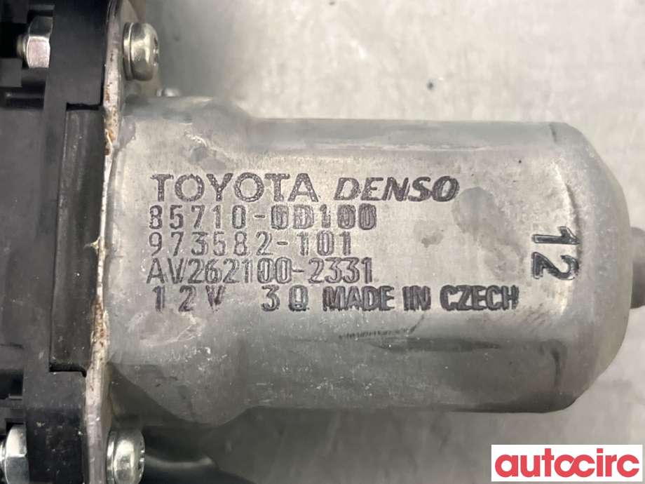 Ruteheis høyre bak til Toyota Yaris 2012-2014 (Type III, Fase 1)  (TOYOTA|698300D220|AV262100-2331|85710-0D100)