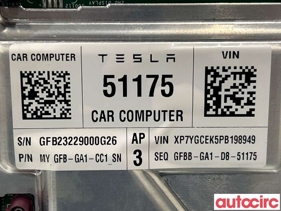 Styreenhet diverse til Tesla Model Y 2021-2024 (Type I) (TESLA|1684435-S0-J||1684435-00-J)