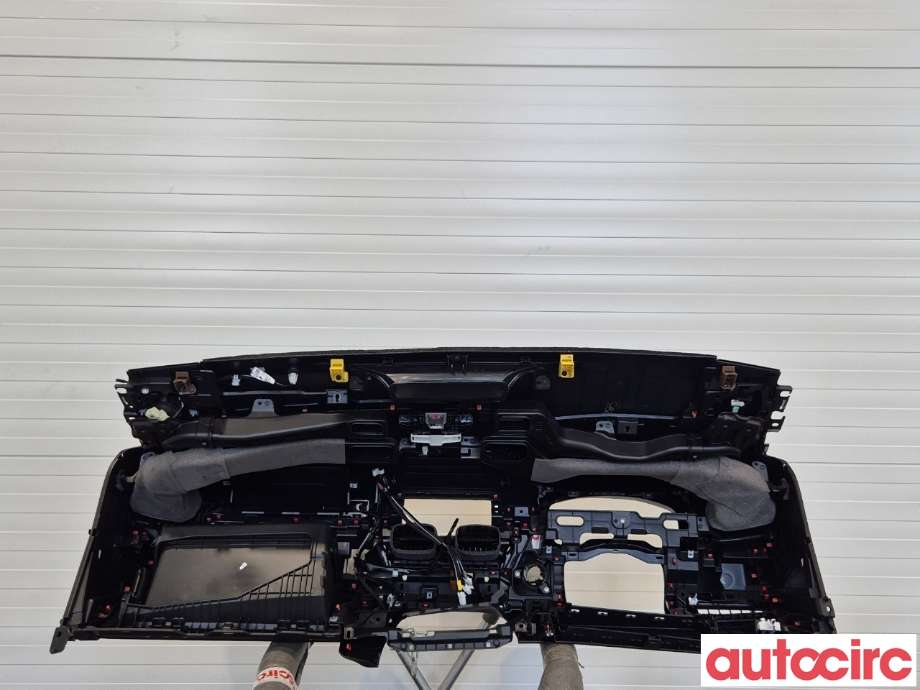 Dashbord til Toyota Corolla 2019-->> (TOYOTA|5540002901C0|)