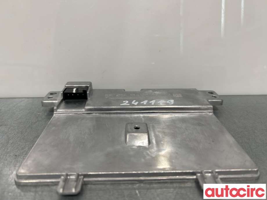 Styreenhet diverse til Tesla Model Y 2021-2024 (Type I)  (TESLA|1755100-00-D|)