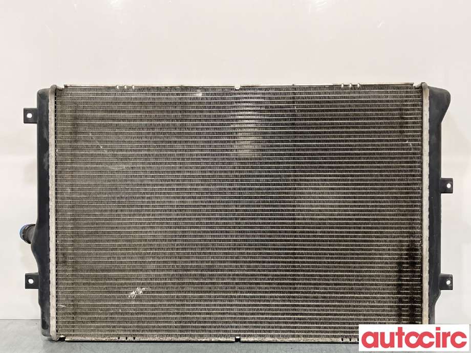 Radiator (manuell gir) til VW Passat 2011-2015 (B7) (B7) (VOLKSWAGEN|1K0121251DM|1K0121251AB)