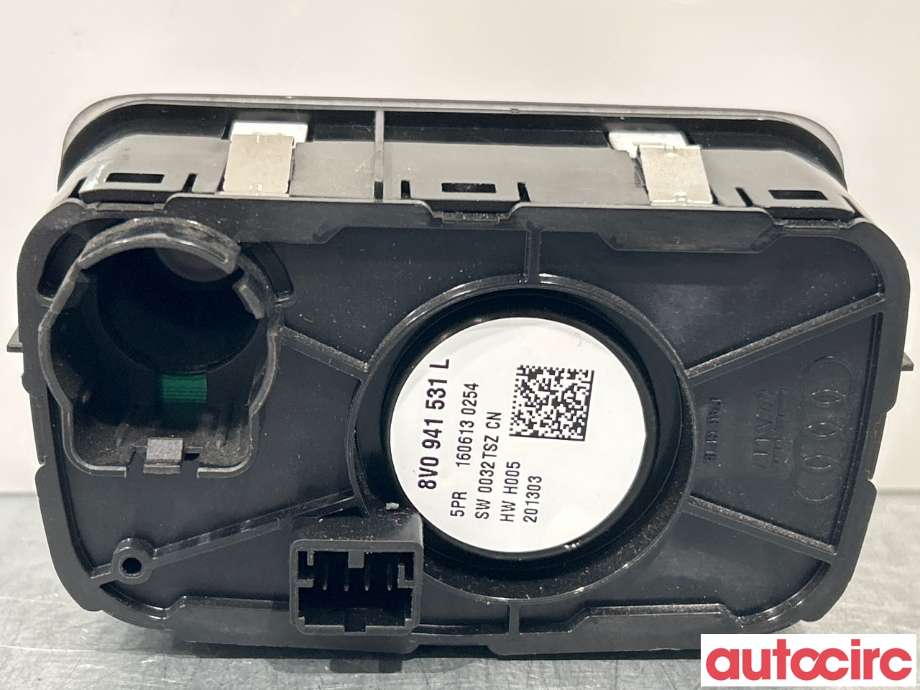 Bryter lys til Audi A3 2012-2016 (Type III, Fase 1)  (AUDI|8V0941531L|)
