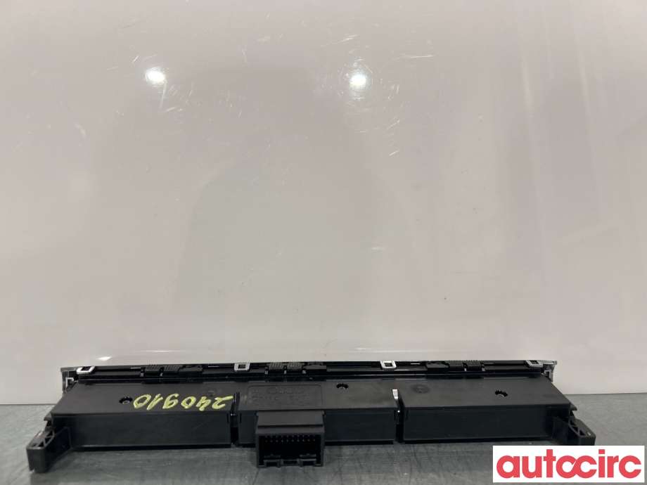 Bryter nødblink til Audi A3 2012-2016 (Type III, Fase 1)  (AUDI|8V0925301B)