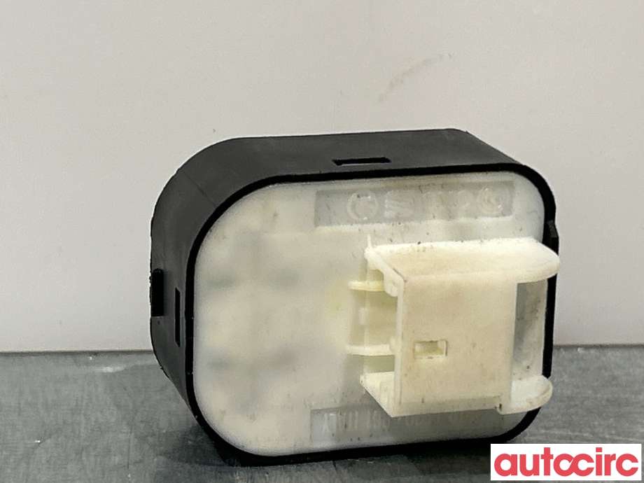 Bryter speil til Audi A3 2012-2016 (Type III, Fase 1)  (AUDI|8V0959565A)
