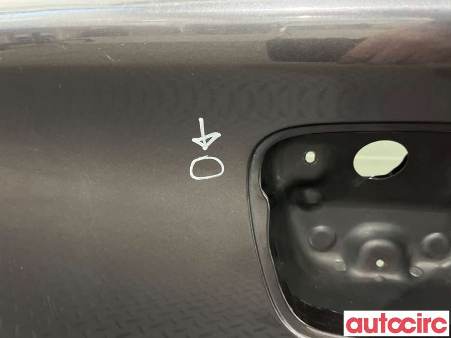 Bakluke combi til Kia Rio 2017-->> Type IV  (KIA|73700H8000|)