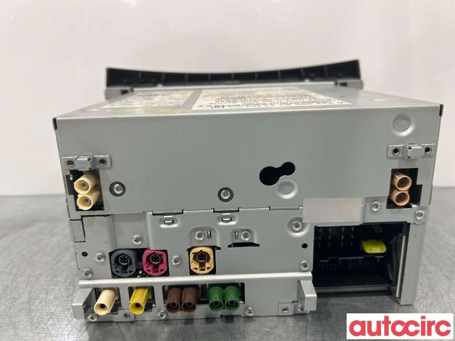 Bilstereo navigasjon til Mercedes E-Klasse 2013-2016 (Fase 2) (W212) (W212) (MERCEDES|A2129005327|NR-212-1E|A2129004829)
