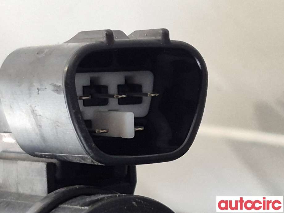 Viskermotor frontrute til Toyota Avensis 2009-2015 (Type III, Fase 1)  (TOYOTA|8501005080|0390241642|85110-05070)