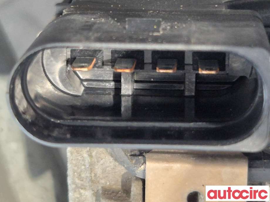 Viskermotor frontrute til VW Touran 2010-2015 (Type I, Fase 3)  (VOLKSWAGEN|1T1955023A|1397220656|2K1955023J)
