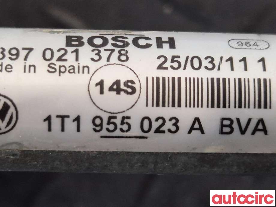 Viskermotor frontrute til VW Touran 2010-2015 (Type I, Fase 3)  (VOLKSWAGEN|1T1955023A|1397220656|2K1955023J)