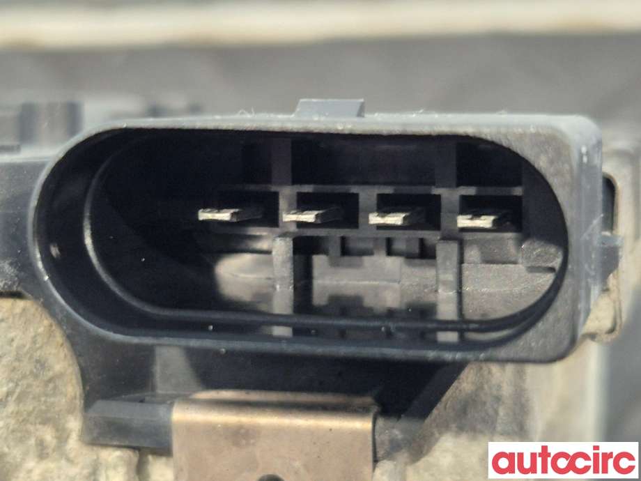 Viskermotor frontrute til Ford Focus 2011-2014 (Type III, Fase 1)  (FORD|2135607||BM51-17508-AM)