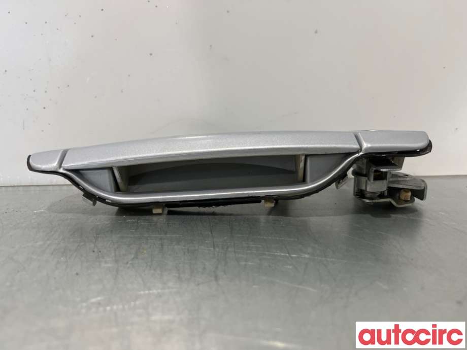 Dørhåndtak utv venstre foran til Hyundai Getz 2002-2009  (HYUNDAI|826500B050|)
