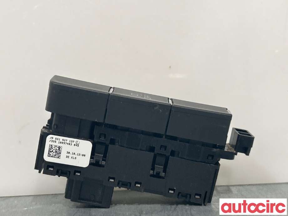 Bryter Antispinn til VW Golf VII 2012-2017 (Fase 1)  (VOLKSWAGEN|5G1927137T)