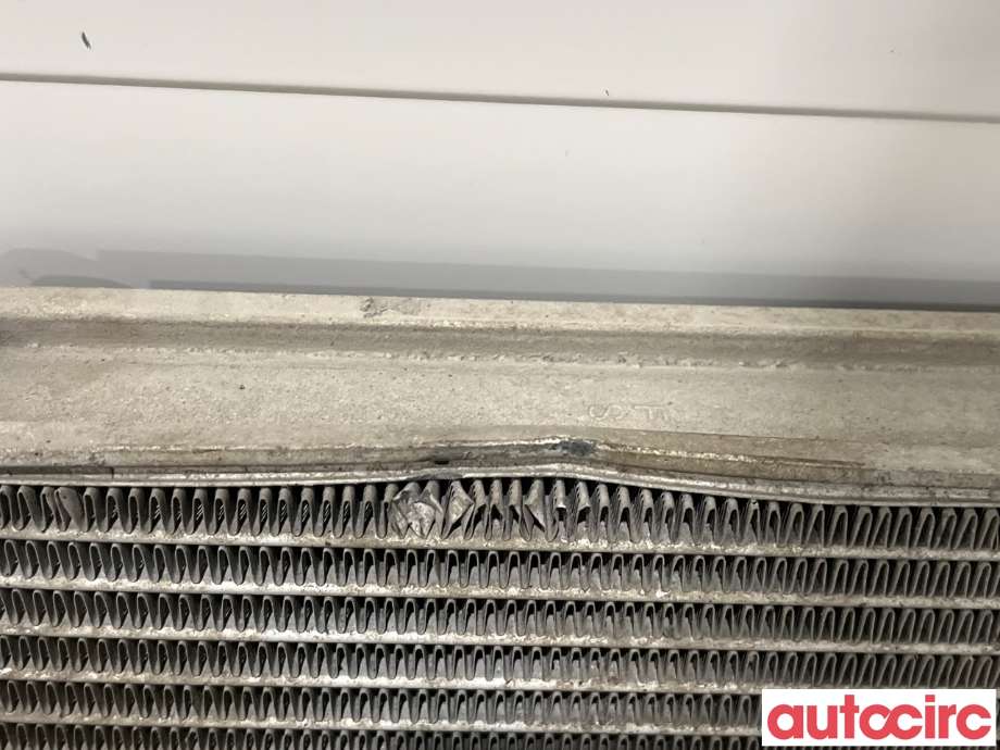 Radiator (manuell gir) til VW Caddy 2004-2010 (Type III, Fase 1)  (VOLKSWAGEN|1K0121251AK|3C0121253S)