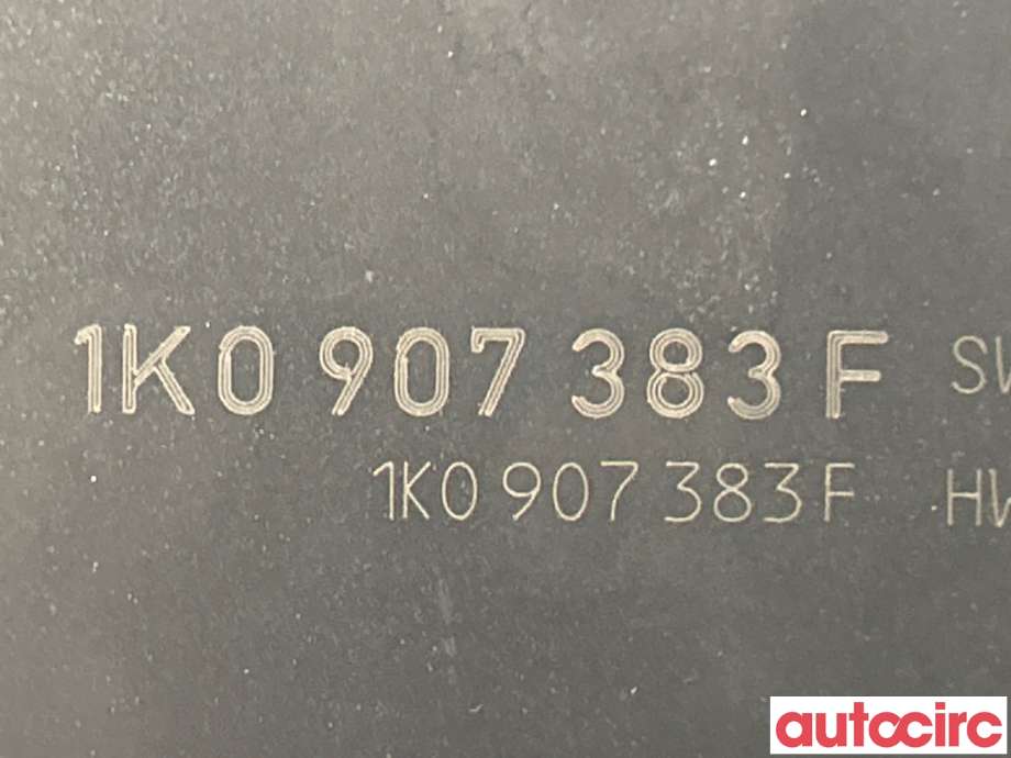 Styreenhet hengerfeste til Škoda Superb 2008-2015 (Type II)  (SKODA|1K0907383F)
