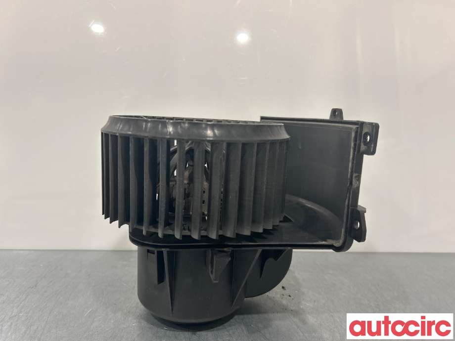 Varmeapparat motor til VW Transporter / Caravelle 2009-2015 (Fase 2) (T5) (T5) (VOLKSWAGEN|7E1820021)