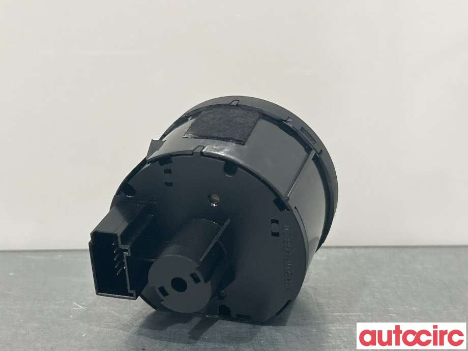 Bryter lys til VW Transporter / Caravelle 2009-2015 (Fase 2) (T5) (T5) (VOLKSWAGEN|1K0941431BB)