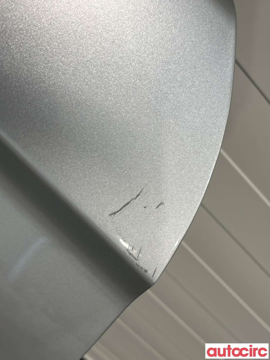 Dør høyre foran til Subaru Forester 2005-2008 (Type II, Fase 2)  (SUBARU|60009SA1219P|)