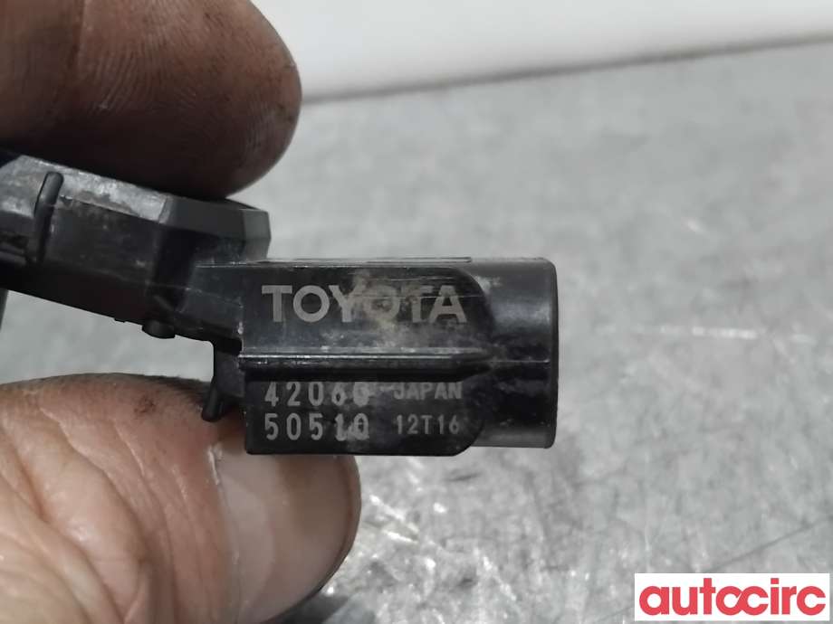 Parkeringssensor bak til Toyota RAV4 2016-2019 (Type IV, Fase 2) (TOYOTA|8934142060B0||4206050510)