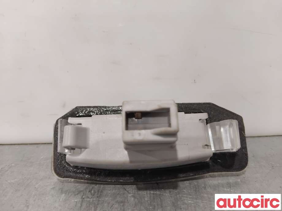 Skiltlys til Mitsubishi Outlander 2012-2015 (Type III, Fase 1)  (MITSUBISHI|8341A009|)