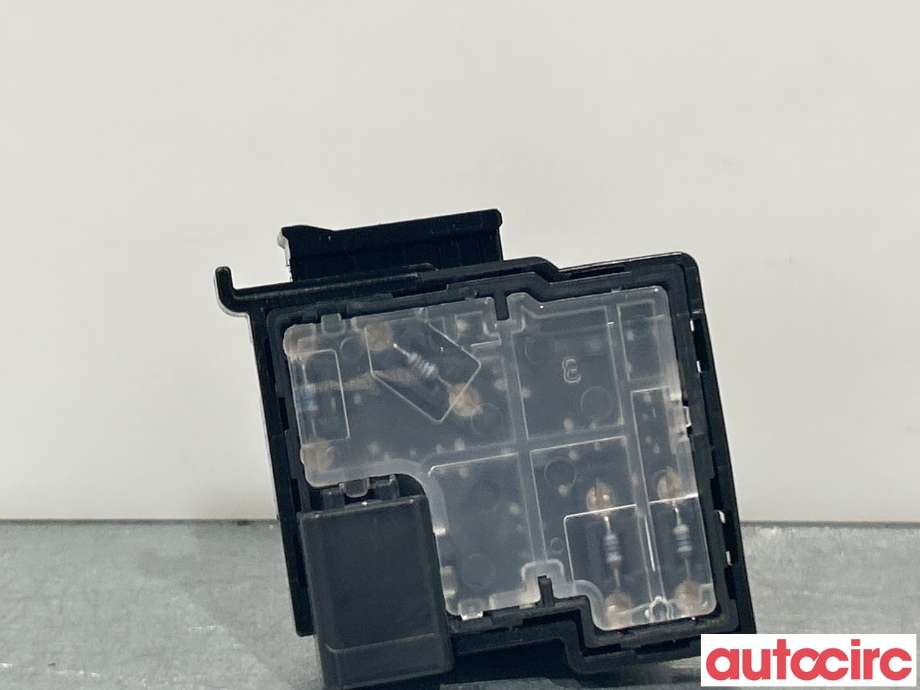 Bryter diverse til Lexus NX 2014-2021 (Type I) (AZ10) (AZ10) (LEXUS|8923533010)