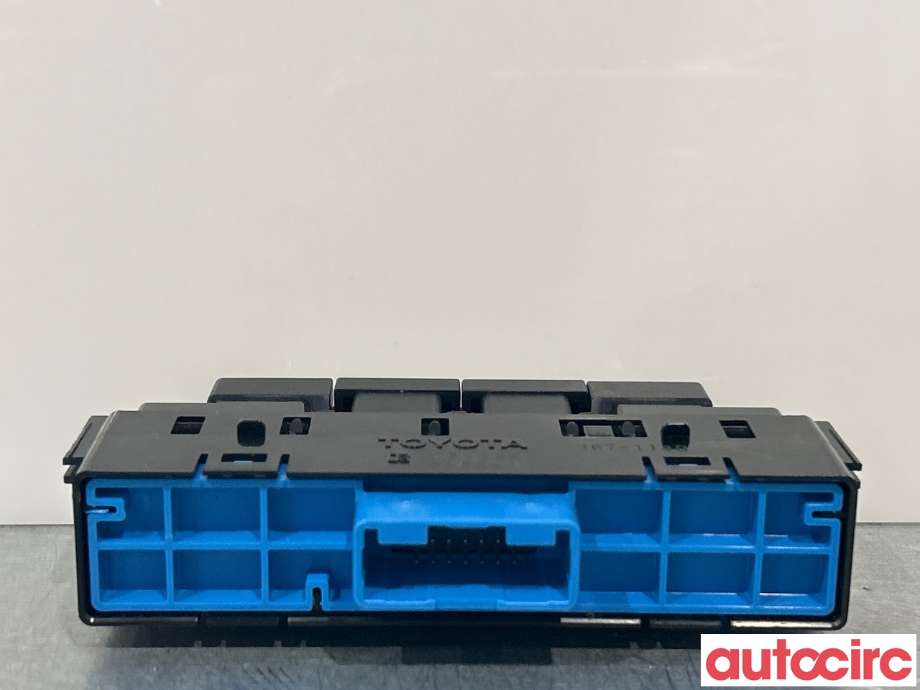 Bryter diverse til Lexus NX 2014-2021 (Type I) (AZ10) (AZ10) (LEXUS|8497078180)