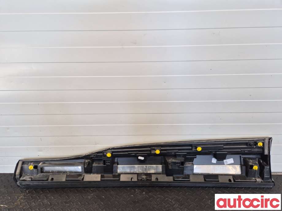 Lister til Audi e-tron 2018-->>  (AUDI|4KE853960E|)