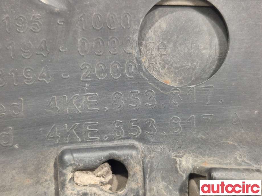 Hjulbuelist venstre bak til Audi e-tron 2018-->>  (AUDI|4KE853817A|)
