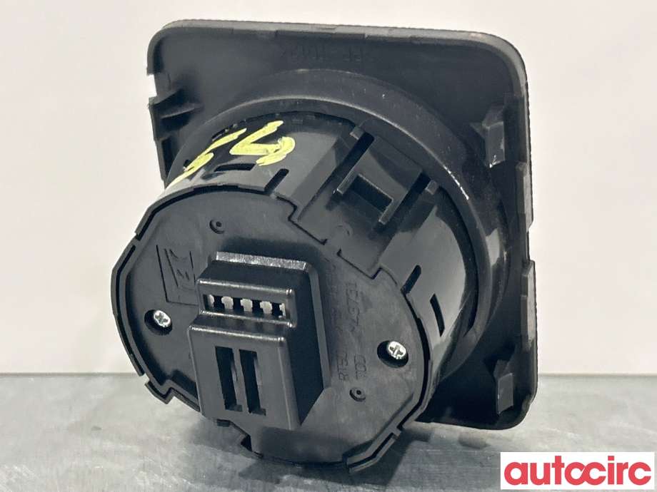 Bryter diverse til Isuzu D-Max 2012-2017 (Type II, Fase 1)  (ISUZU|8-98065-836-2)
