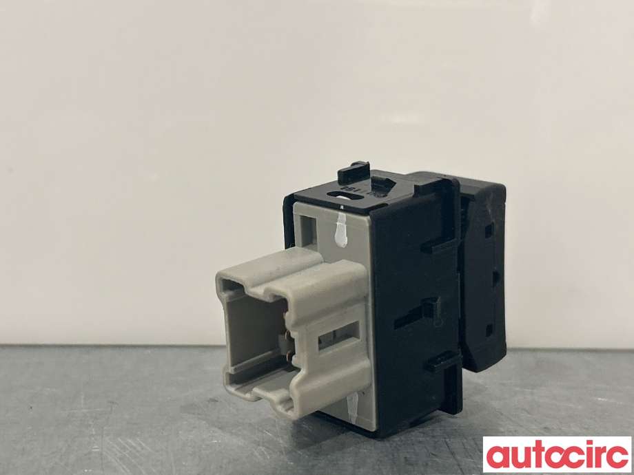 Bryter setevarme til Nissan X-Trail 2014-2022 (T32) (T32) (NISSAN|255003TA0A)