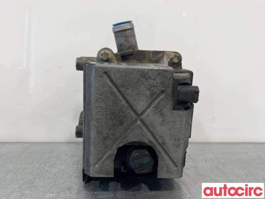 Diverse deler til Mercedes S-Klasse 1999-2005 (W220) (W220) (MERCEDES|A6131500304|A6131500004)