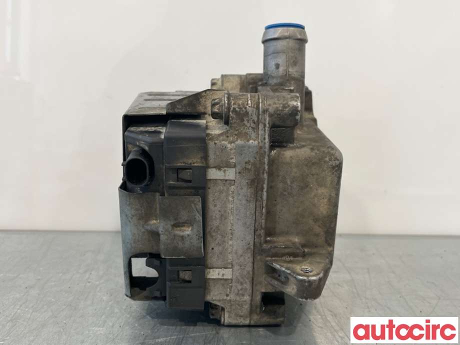 Diverse deler til Mercedes S-Klasse 1999-2005 (W220) (W220) (MERCEDES|A6131500304|A6131500004)