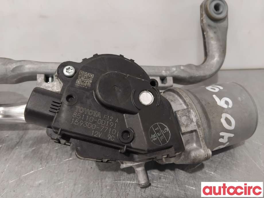 Viskermotor frontrute til Toyota Yaris 2014-2020 (Type III, Fase 2) (TOYOTA|851100D191|159300-7710|85110-0D191)
