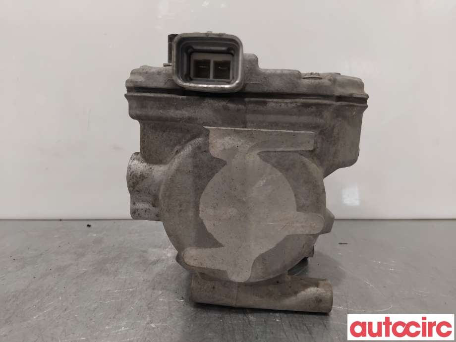 Aircondition kompressor til Toyota Yaris 2014-2020 (Type III, Fase 2)  (TOYOTA|8837015010|042200-1501|)