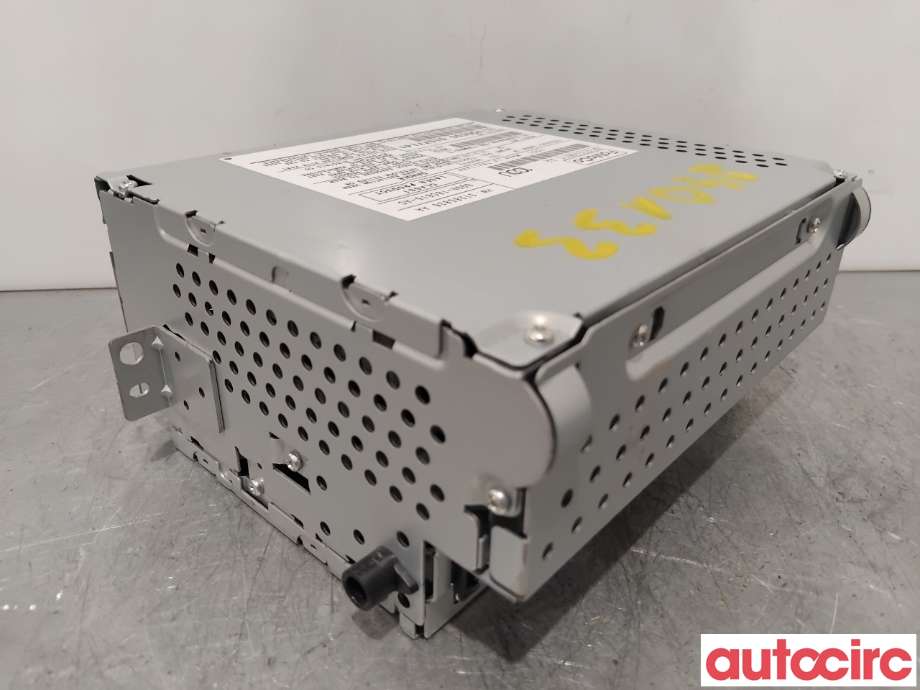 Bilstereo til Volvo XC70 2008-2013 (Type II, Fase 1)  (VOLVO|36050930|DZ-1VW8U-T|31285836)