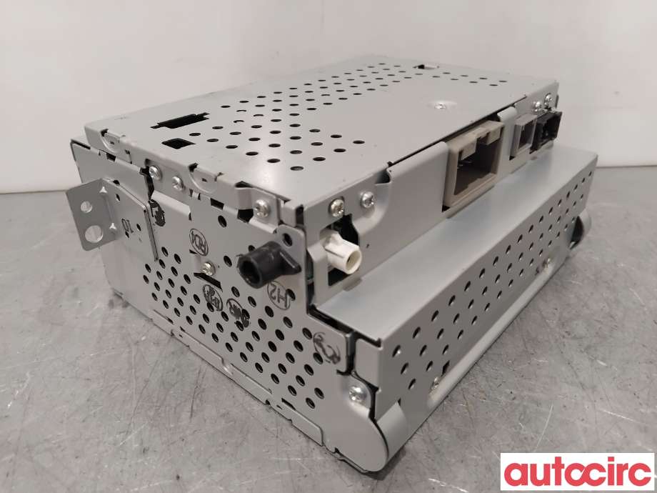 Bilstereo til Volvo XC70 2008-2013 (Type II, Fase 1)  (VOLVO|36050930|DZ-1VW8U-T|31285836)