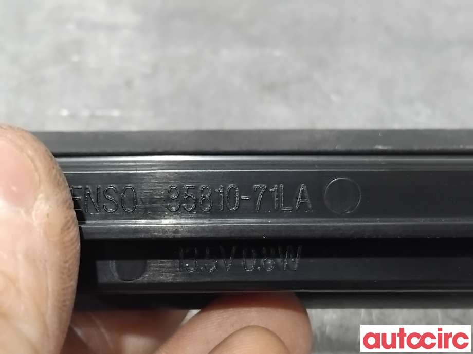 Baklykt bremselys bakrute til Suzuki Vitara 2015-->> (Type IV)  (SUZUKI|35810-71LA1||35810-70LA)